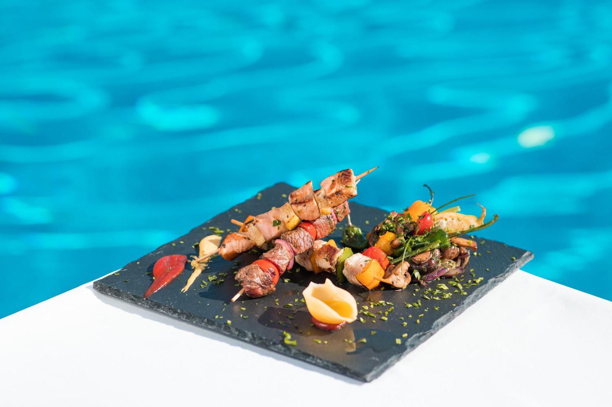 Grand Mogador Agdal & Spa Marrakesh Exterior photo Souvla