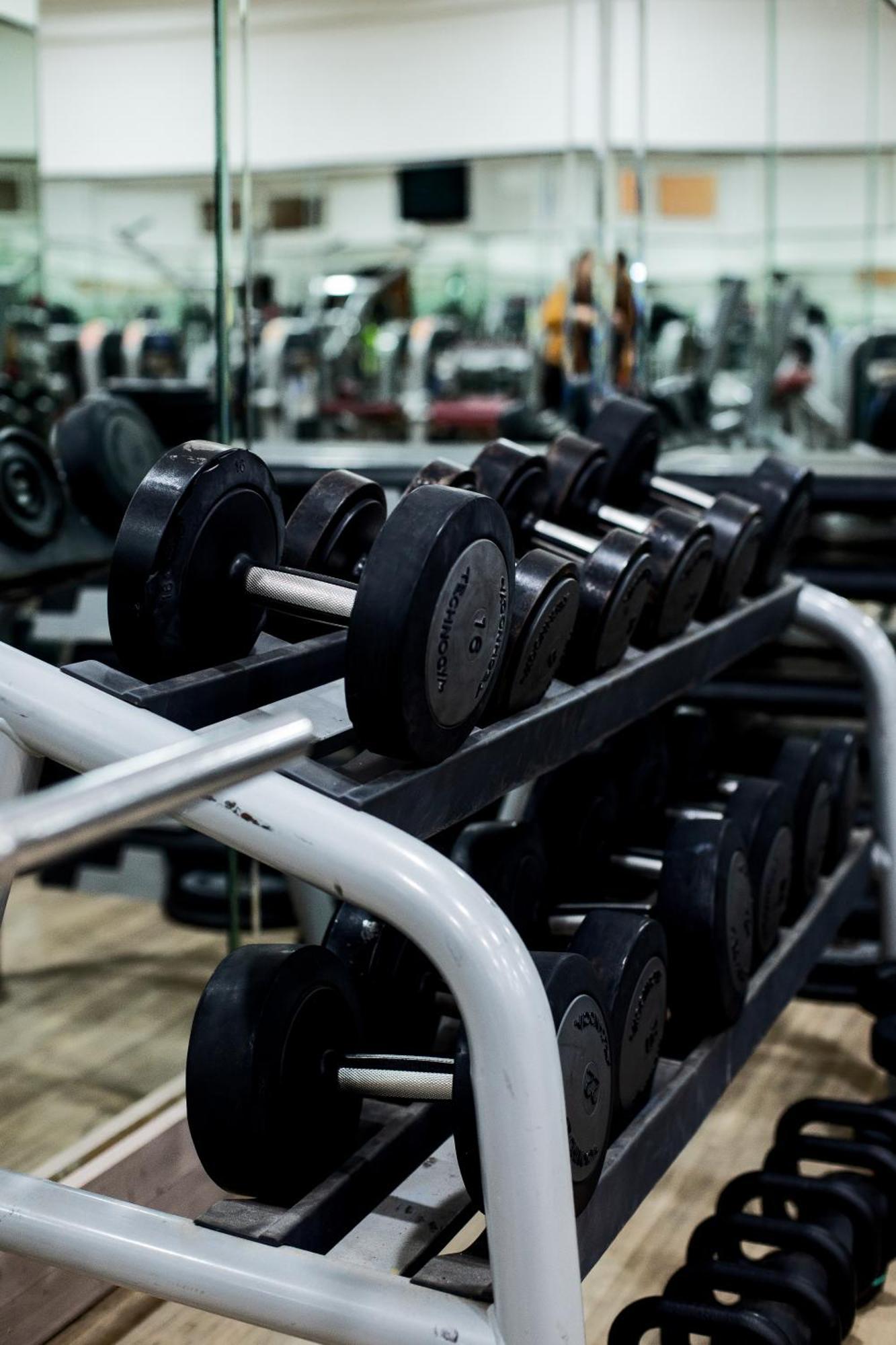 Grand Mogador Agdal & Spa Marrakesh Exterior photo Dumbbells on a rack